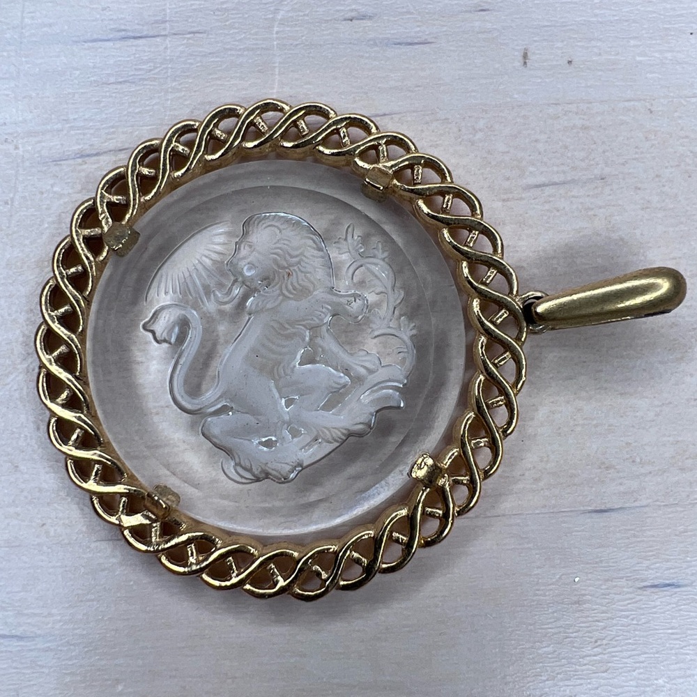 Crown Trifari Zodiac Leo Necklace
